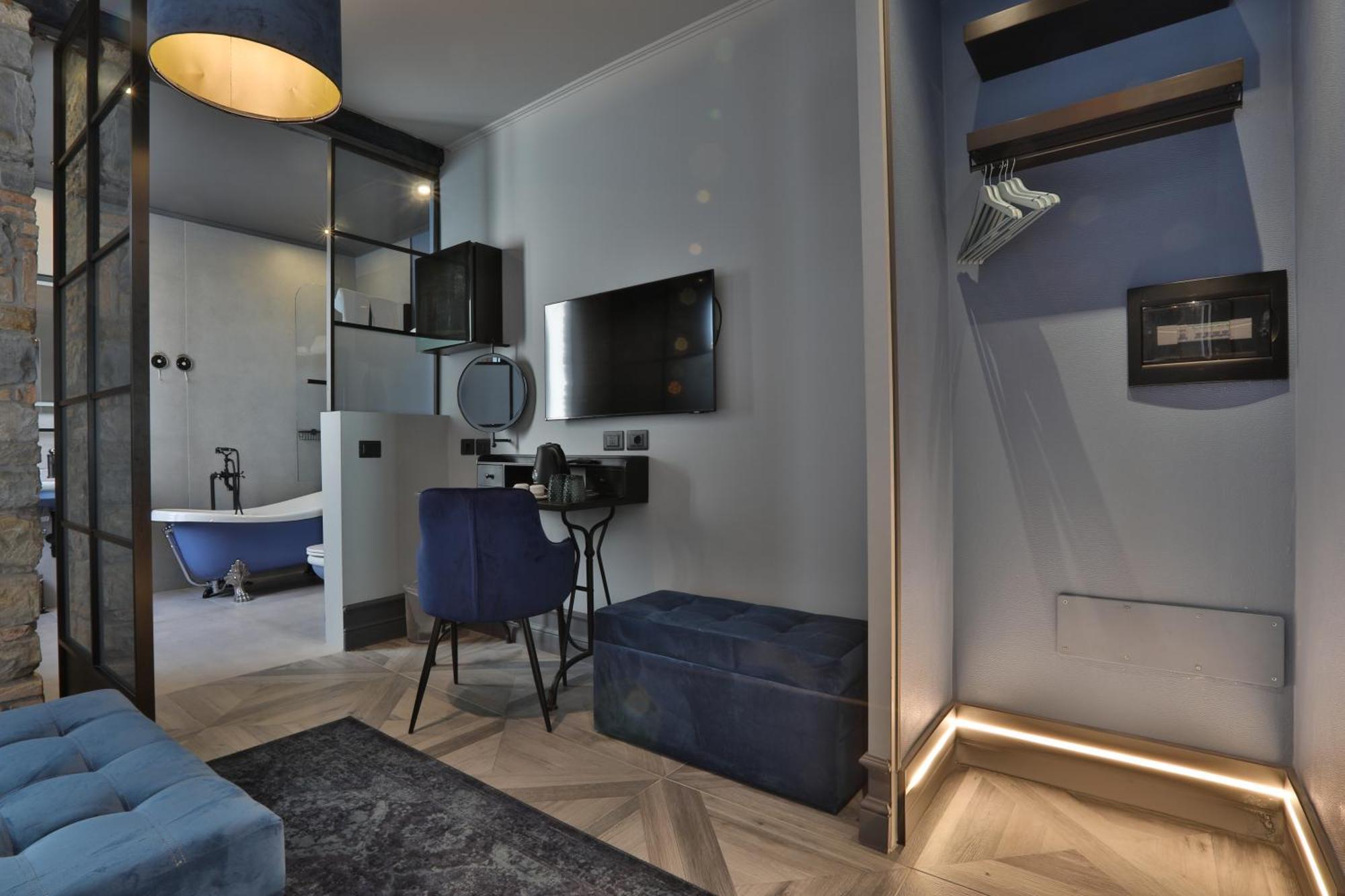 Forvm Bijoux Rooms Триест Экстерьер фото